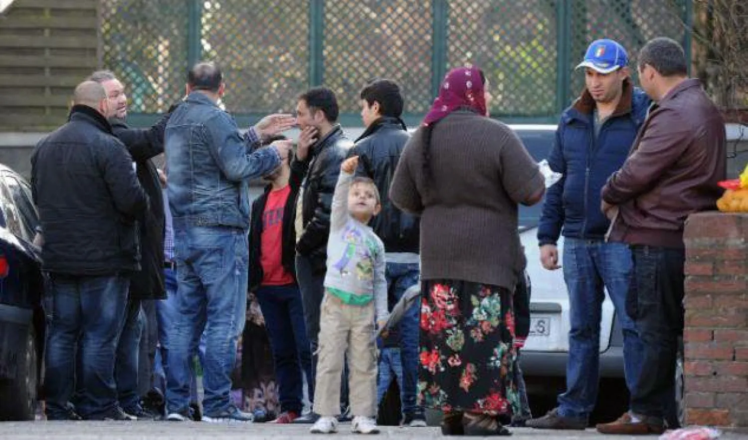 رئيس مؤتمر وزراء داخلية ألمانيا يطالب بلاده بزيادة الدعم للاجئين