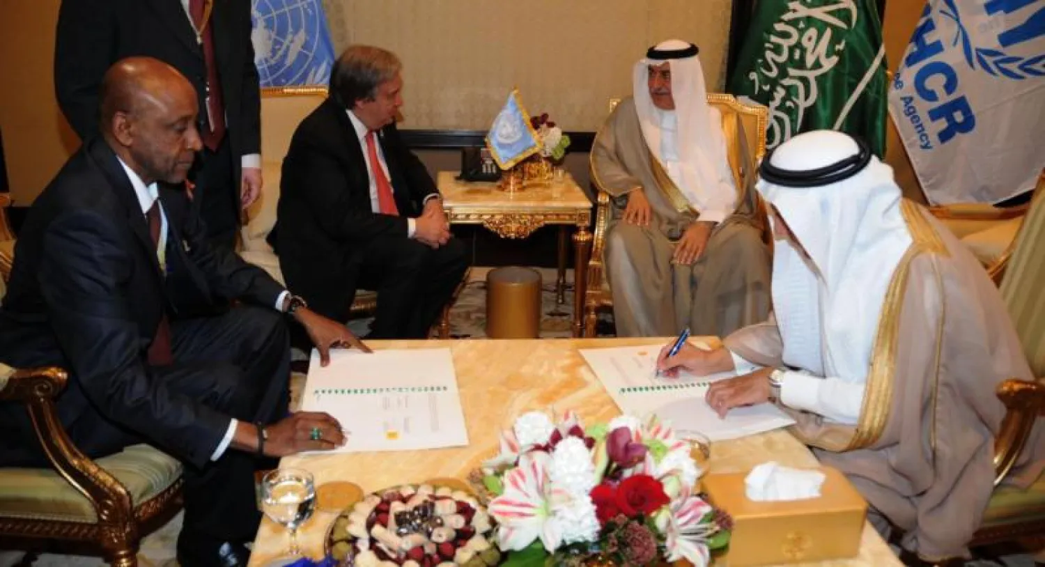 السعودية تقدم مساهمات بقيمة 5 ملايين دولار لمساعدة النازحين السوريين