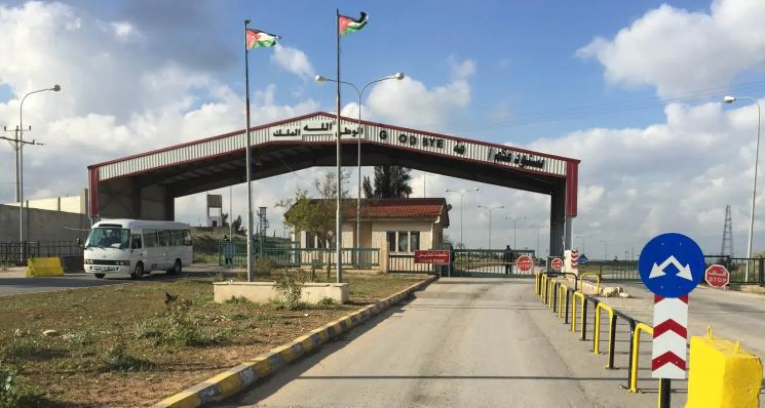 لبنانيون محتجزون بين الأردن وسوريا