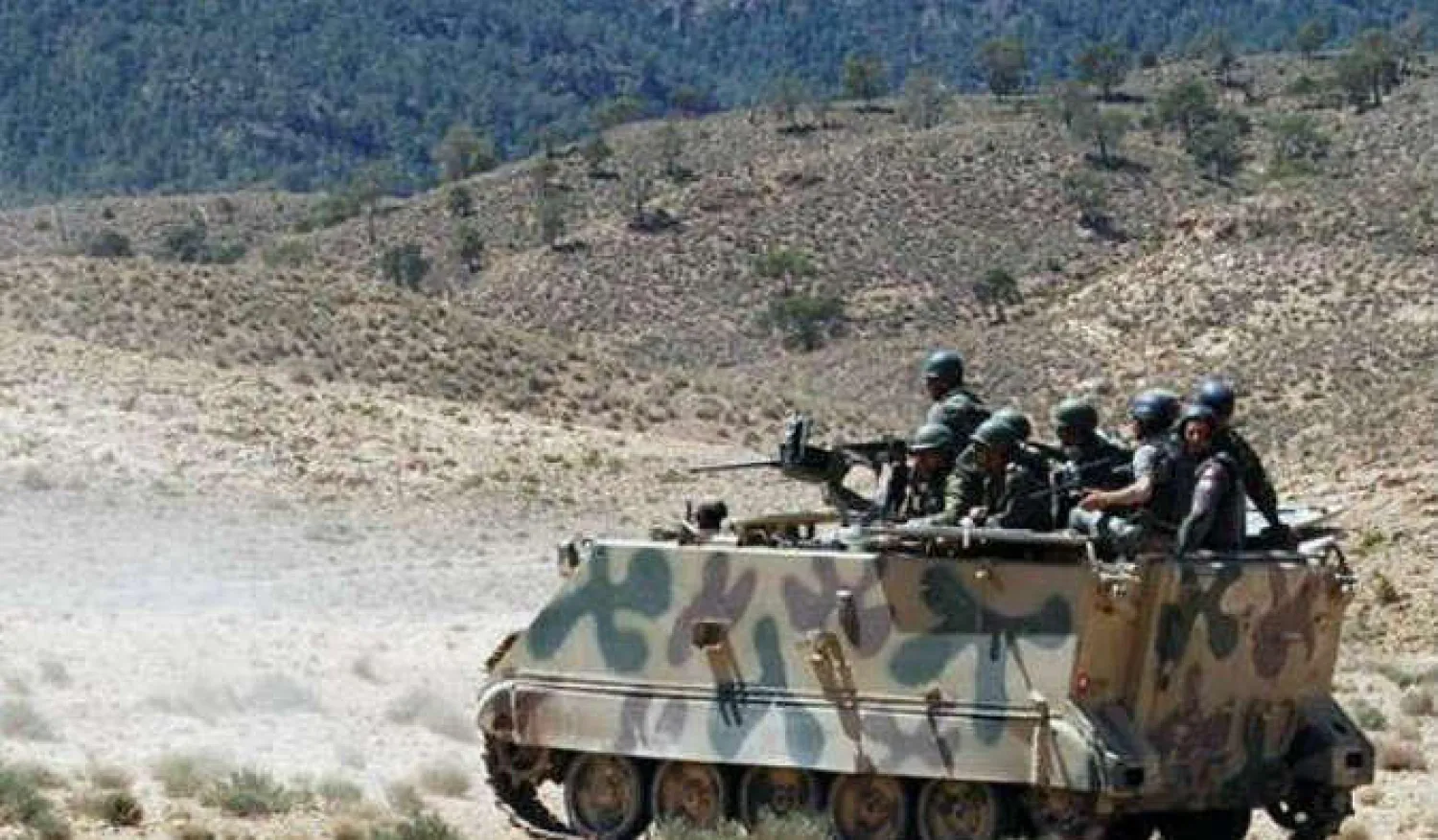 هجوم مسلح يستهدف دورية عسكرية بغرب تونس