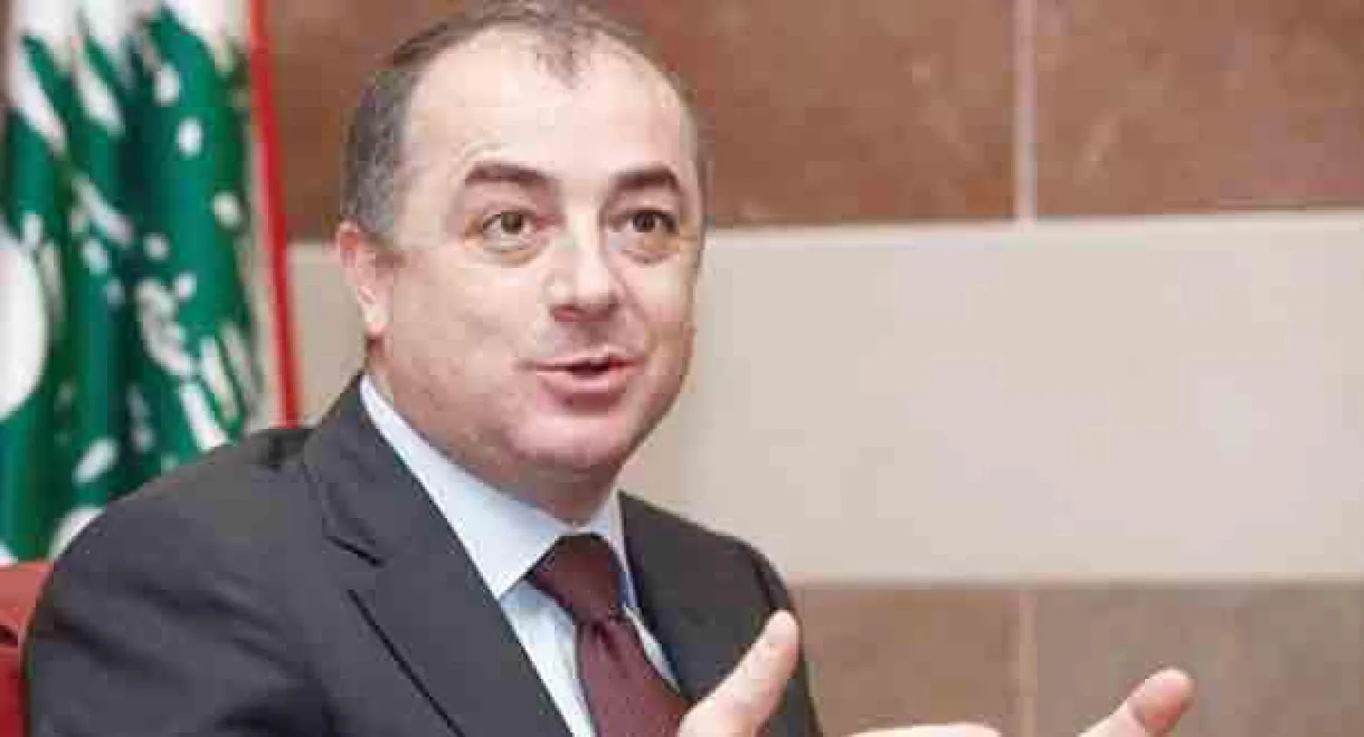 وزير التربية اللبناني إلياس أبو صعب