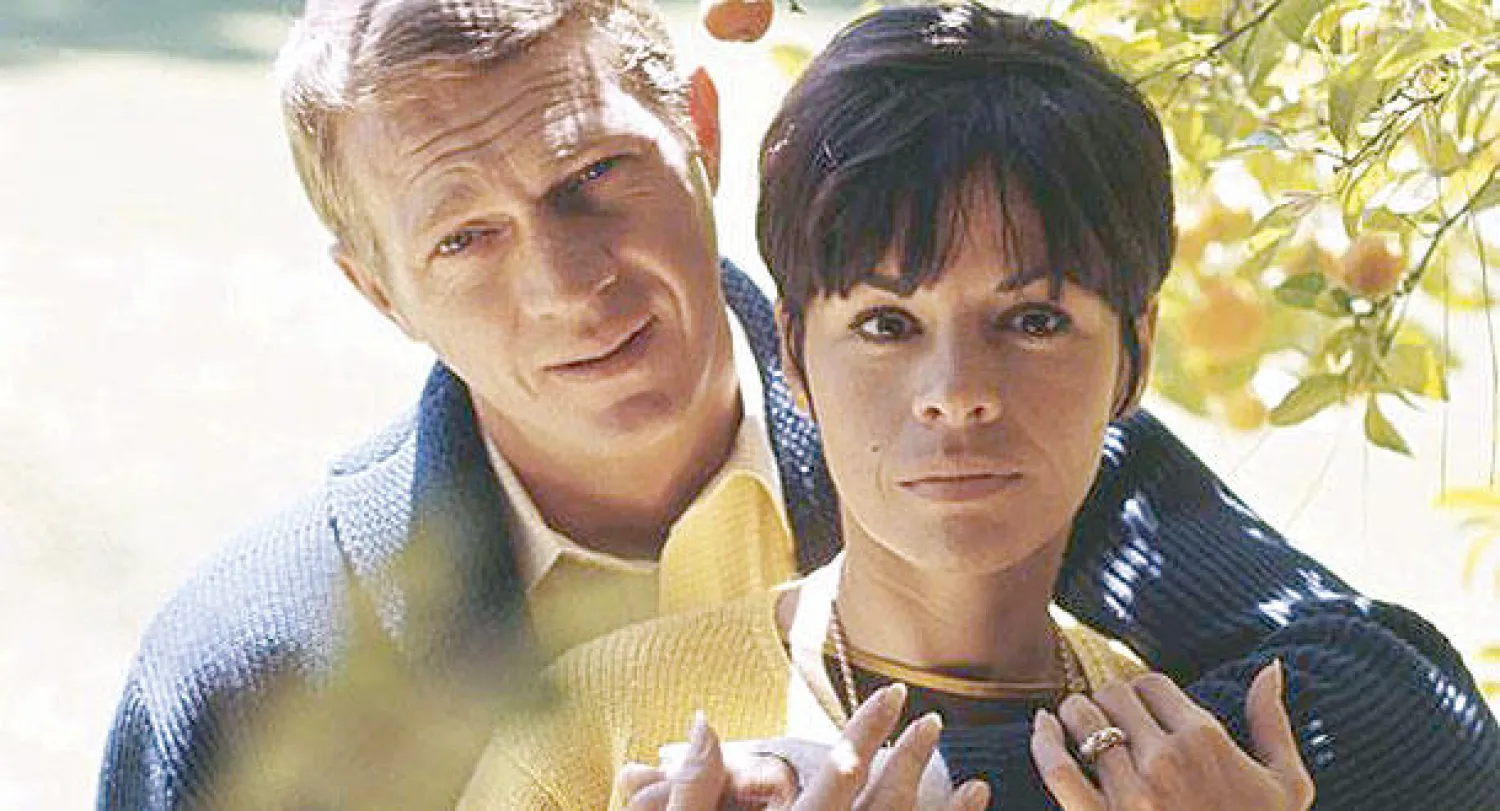 ستيف ماكوين وزوجته نيلا آدمز