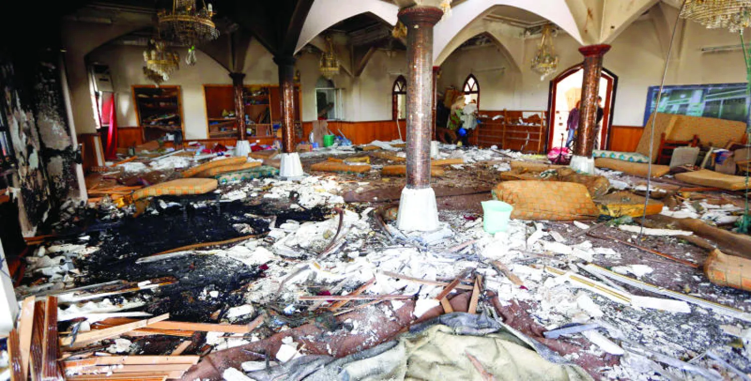 زاوية الكيتاني الصوفية داخل مسجد القدس التي تعرضت لهجوم في العاصمة طرابلس أمس (أ.ف.ب)