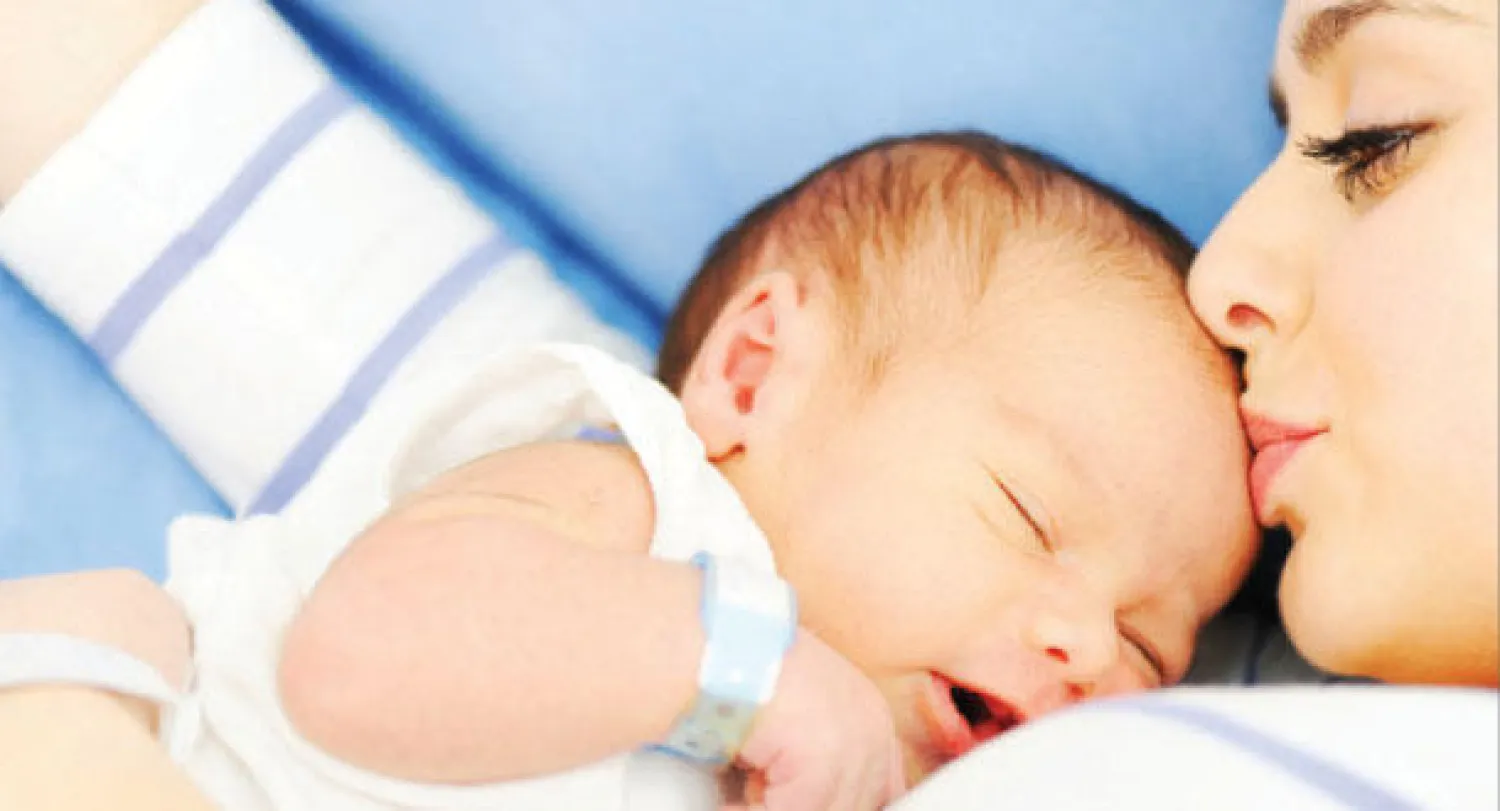 حليب الأم.. والوقاية من التهاب الأمعاء