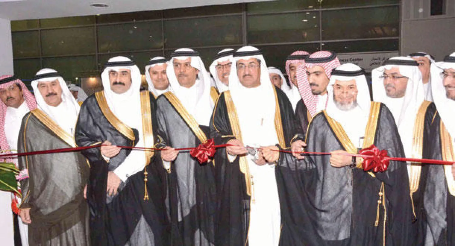 وزير الإسكان المكلف يكرم «دار الأركان» لرعايتها الماسية  لمعرض الرياض للعقارات والإسكان والتطوير العمراني 2015