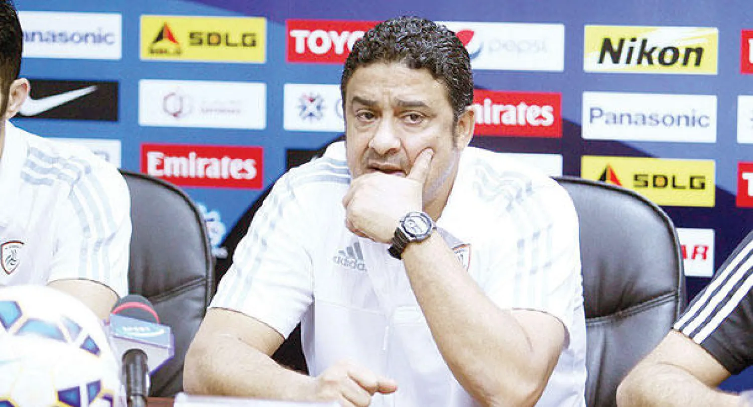 مدرب الشباب خلال المؤتمر الصحافي أمس (تصوير: المركز الإعلامي بنادي الشباب)