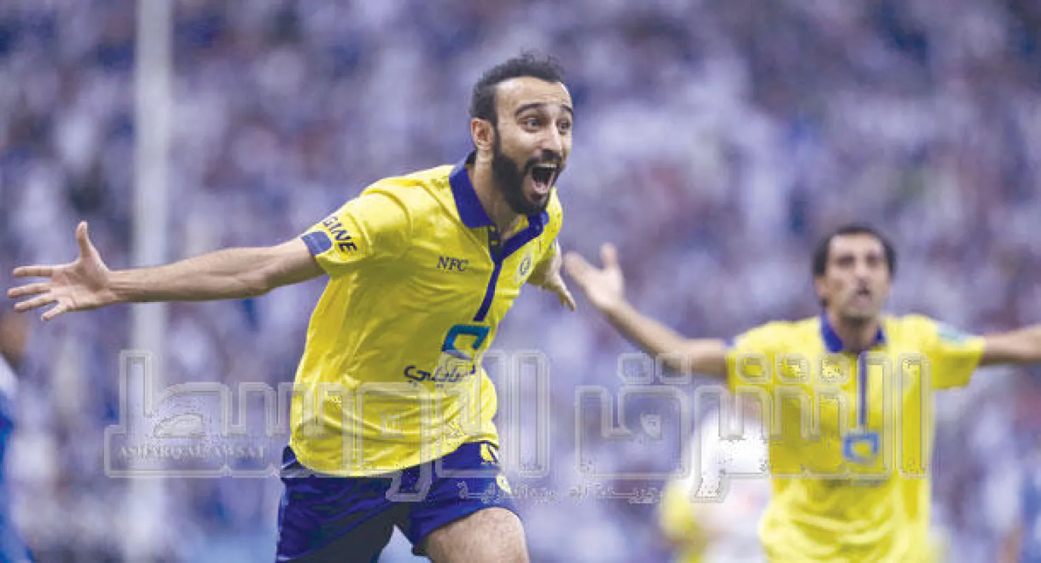 السهلاوي يحتفل بهدفه  في مرمى الهلال أمس  (تصوير: سعد العنزي)