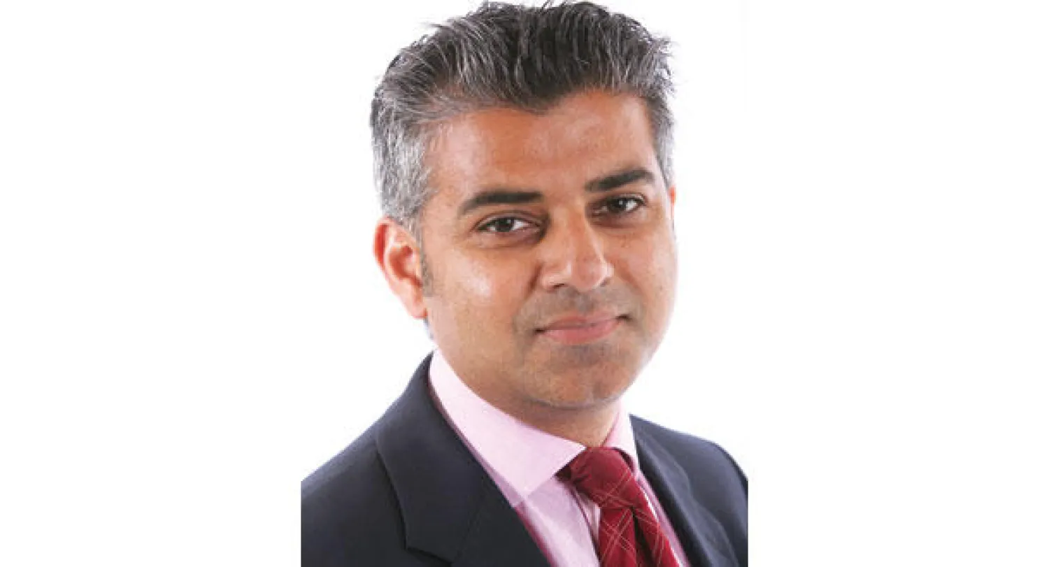 مسلم ابن سائق حافلة يترشح لعمدية لندن