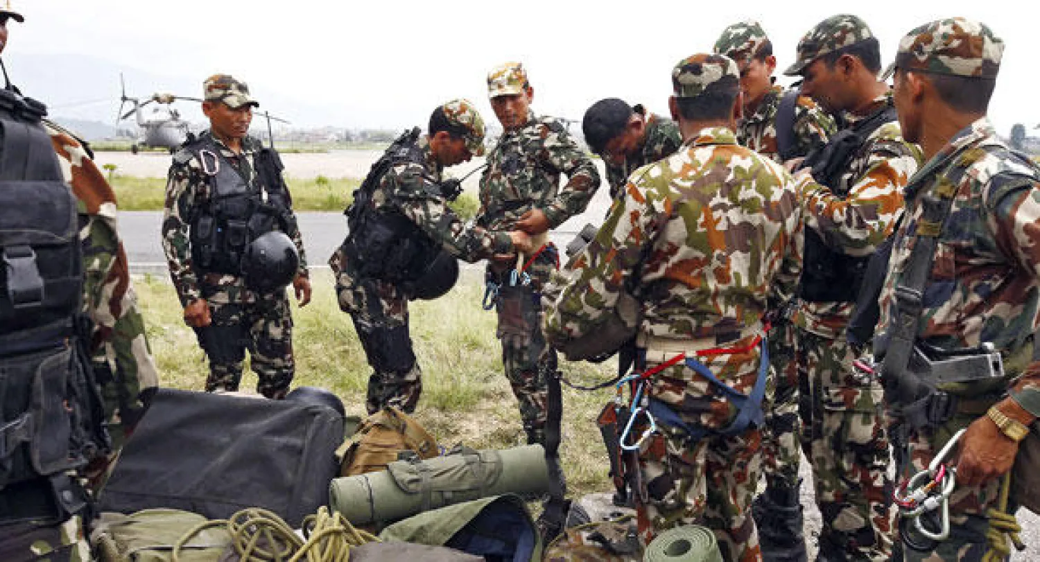 بدء العثور على جثث الطائرة الأميركية المتحطمة في نيبال