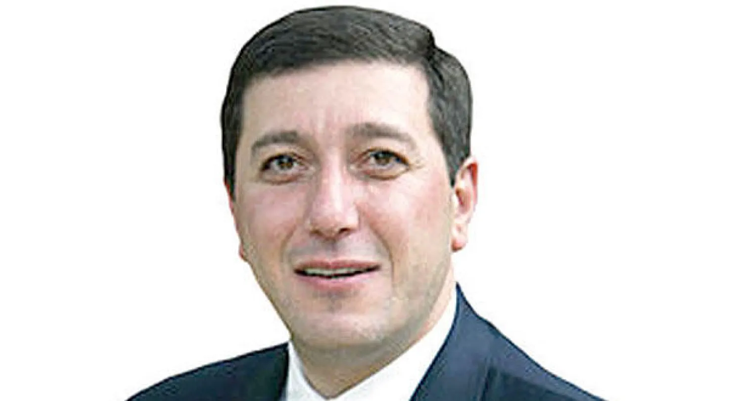 * الرئيس التنفيذي لشركة «طموح» الاستشارية في دبي، الإمارات العربية المتحدة، والرئيس السابق للديوان الملكي الهاشمي، وهو وزير مالية سابق، ووزير سابق للتخطيط والتعاون الدولي