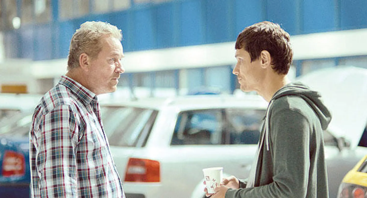 شاشة الناقد