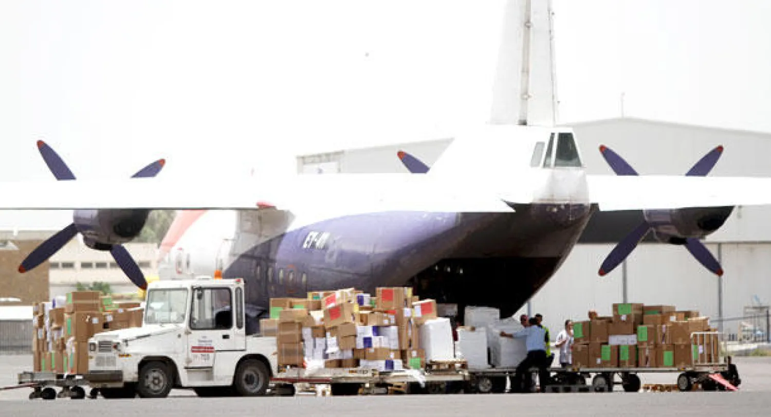 وصول ثلاث طائرات محملة بمواد إغاثية إلى مطار صنعاء