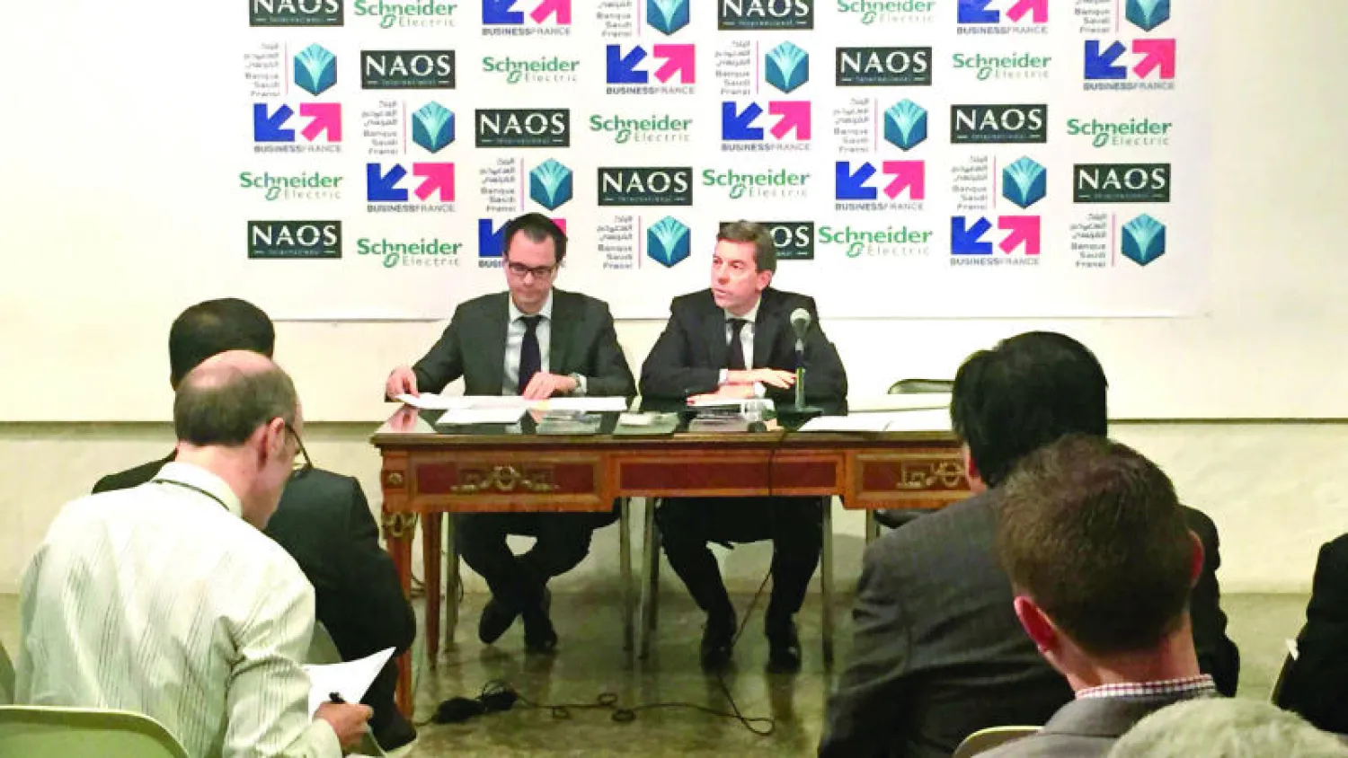 جانب من المباحثات السعودية - الفرنسية بالرياض («الشرق الأوسط»)