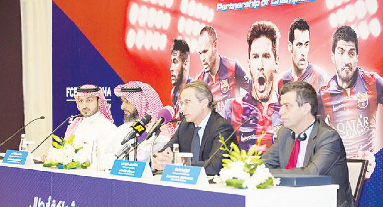 نائب رئيس نادي برشلونة خلال المؤتمر الصحافي الذي عقد في الرياض نهاية الأسبوع الماضي (صورة خاصة بـ«الشرق الأوسط»)