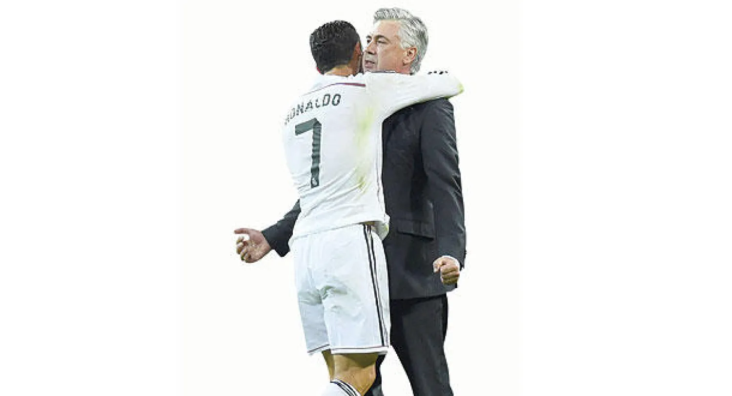 دعم رونالدو  مدربه أنشيلوتي  لم يمنع إدارة الريال من إقالته (أ.ف.ب)