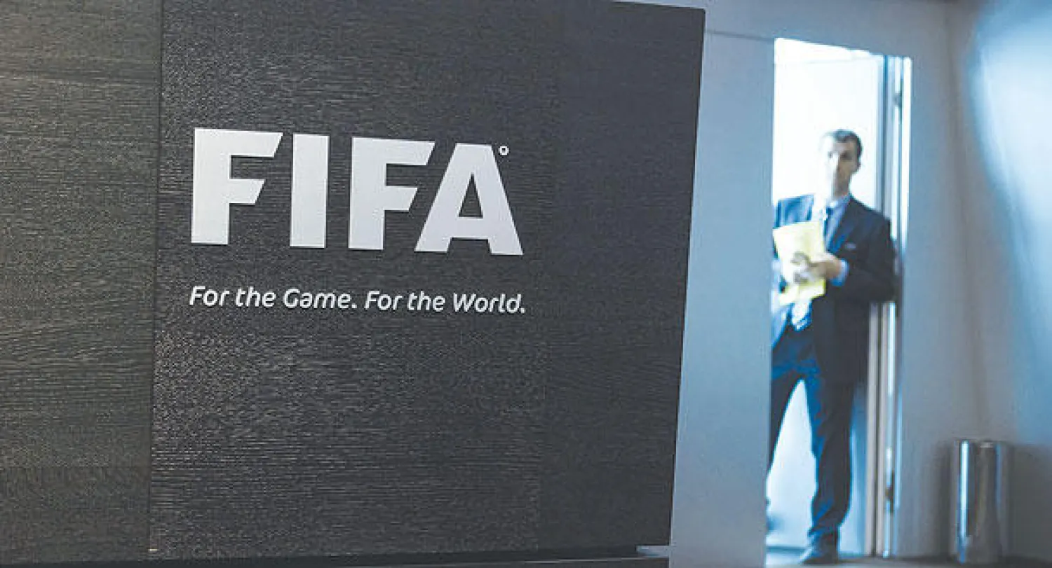 زلزال «الفساد» يهز «الفيفا» عشية انتخابات الرئاسة
