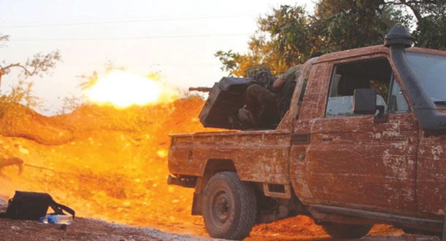 مركبة تابعة لـ«داعش» في معارك التنظيم ضد المعارضة شمال سوريا (روسيا اليوم)