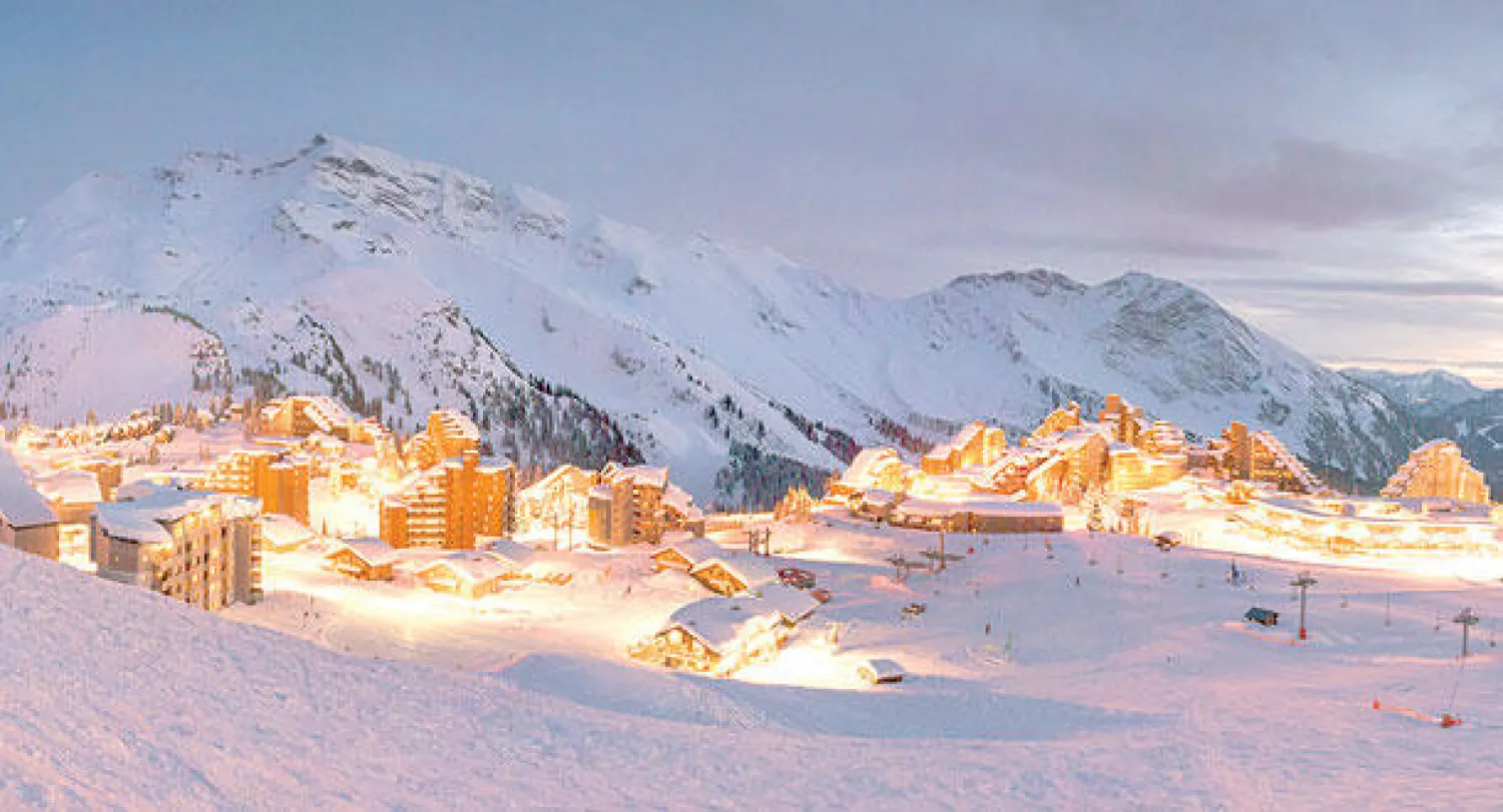 منتجع جميل في جميع الفصول