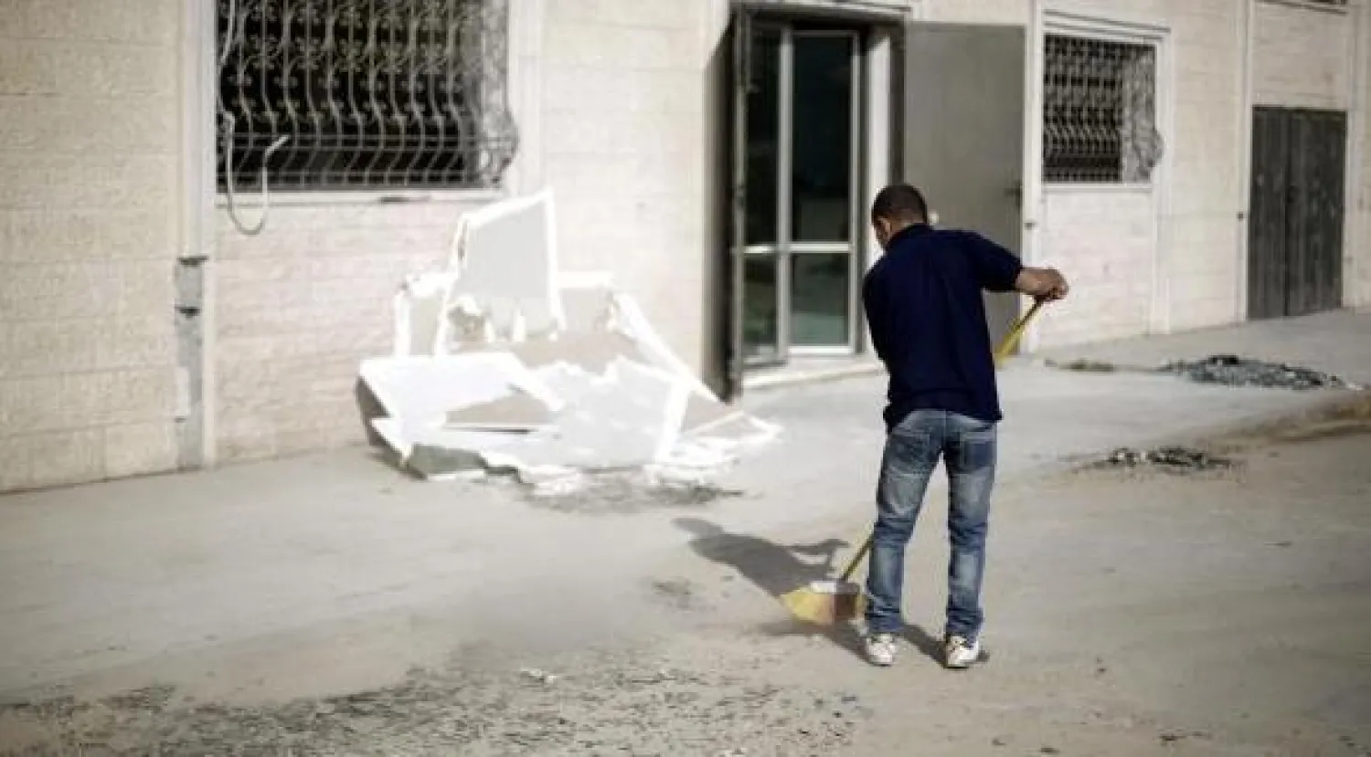 إسرائيل تقصف غزة بالقنابل بعد هجوم صاروخي