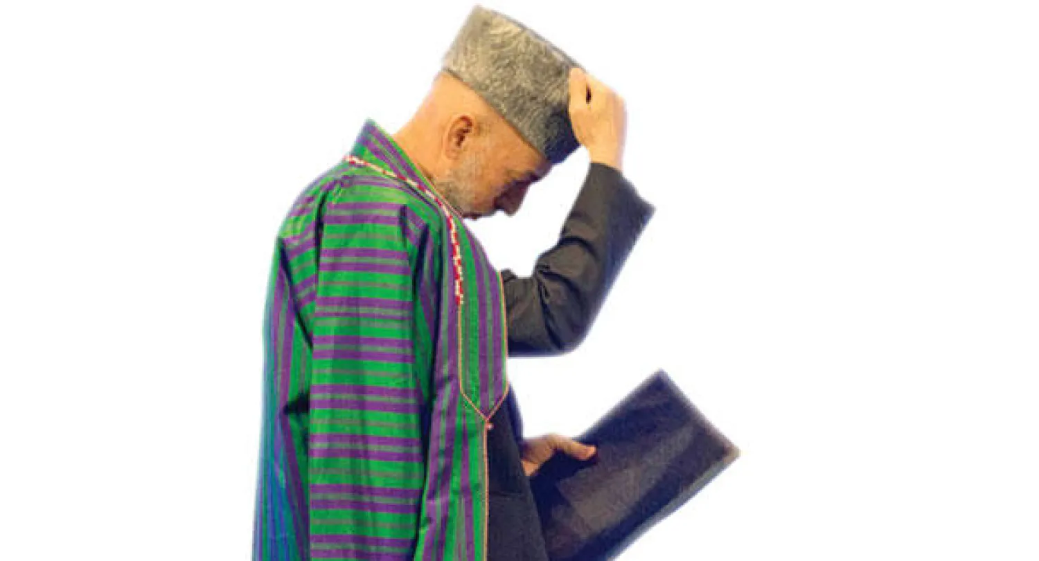 كرزاي يتابع أحداث أفغانستان.. لكنه لا ينوي العودة للسياسة