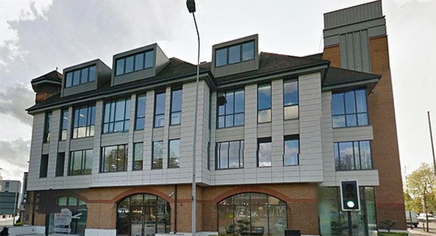 جثة تسقط من طائرة لـ«بريتيش ايروايز» فوق سطح مبنى بلندن