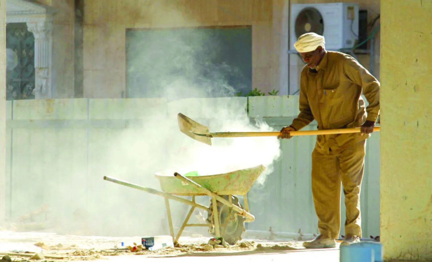 السعودية: معروض القطاع المكتبي مرشح للنمو.. و3 تحديات تواجه تملك المساكن