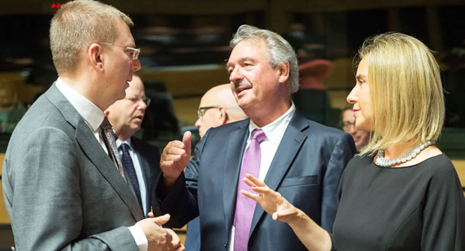 «الأوروبي» يبدأ مرحلته الأولى لمكافحة المهاجرين عبر المتوسط