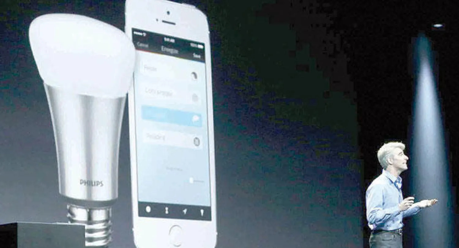 كريغ فيدرغي نائب رئيس قسم هندسة البرمجيات في «مايكروسوفت» يتحدث عن تطبيقات «هوم كيت» في مؤتمر مطوري «آبل» الشهر الحالي