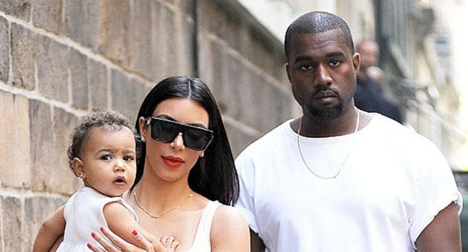 بمناسبة عيد الآباء.. كارداشيان تكشف عن جنس مولودها المنتظر