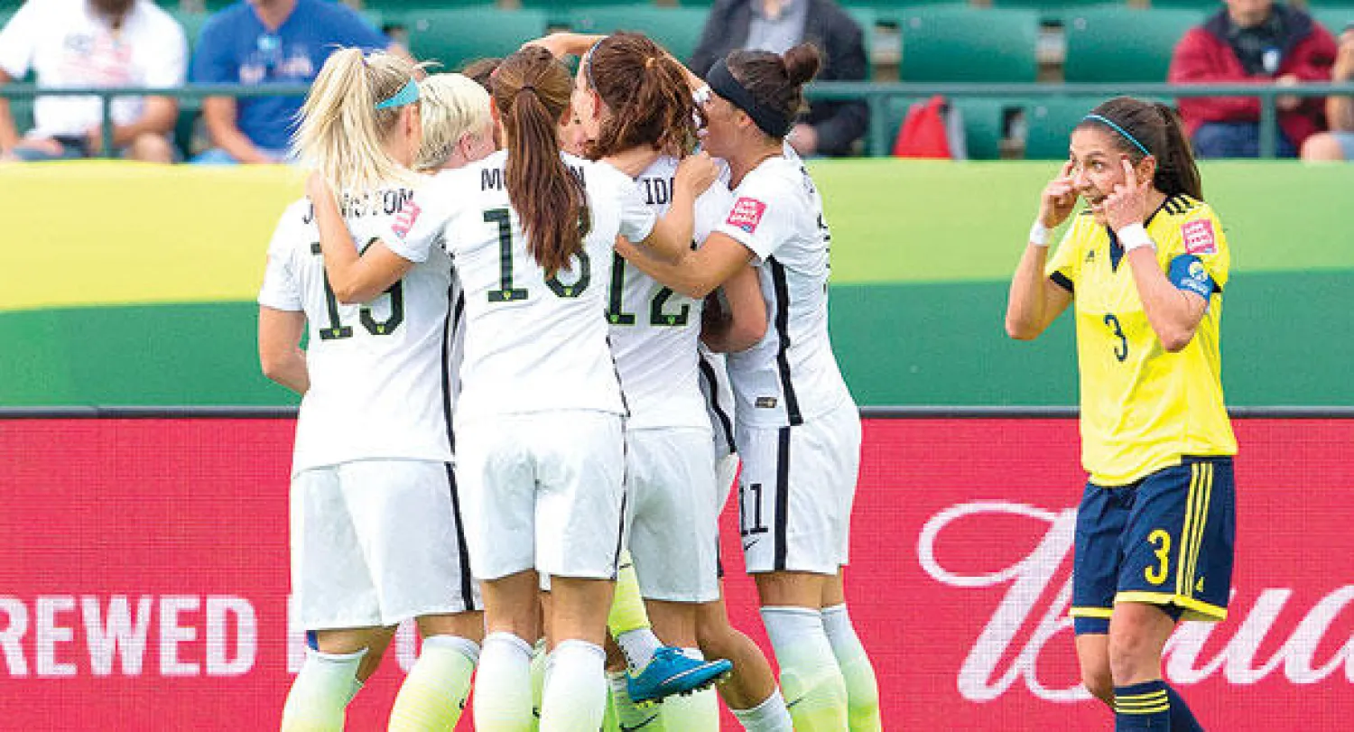 منتخب أميركا يهزم كولومبيا ويعزز آماله في مونديال السيدات