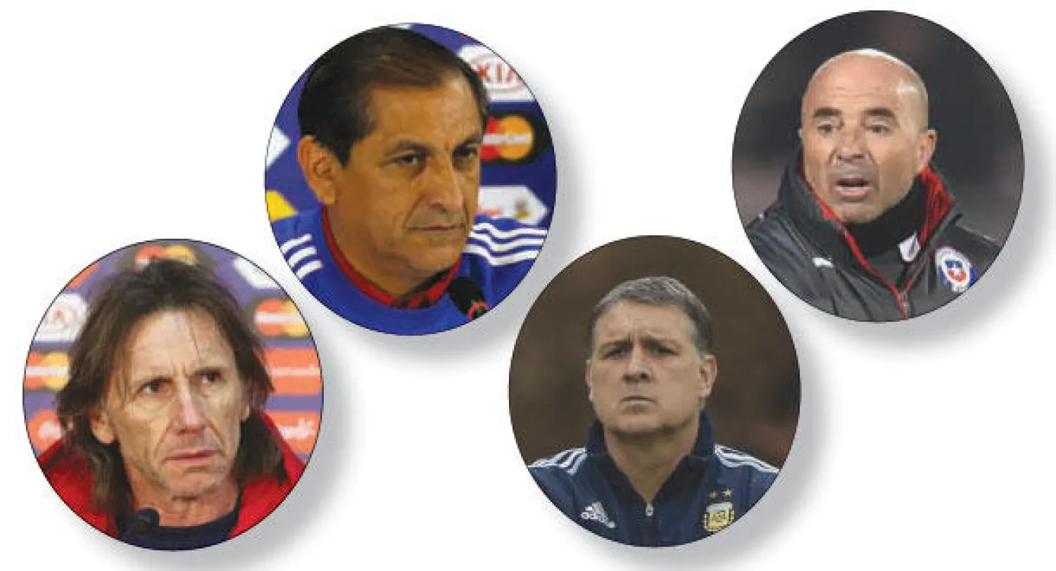 الأرجنتيني سامباولي مدرب تشيلي (أ.ف.ب)  -  الأرجنتيني مارتينو مدرب منتخب التانغو (أ.ف.ب)  -  الأرجنتيني دياز مدرب الباراغواي (أ.ب)  -  الأرجنتيني جاريكا مدرب بيرو (إ.ب.أ)