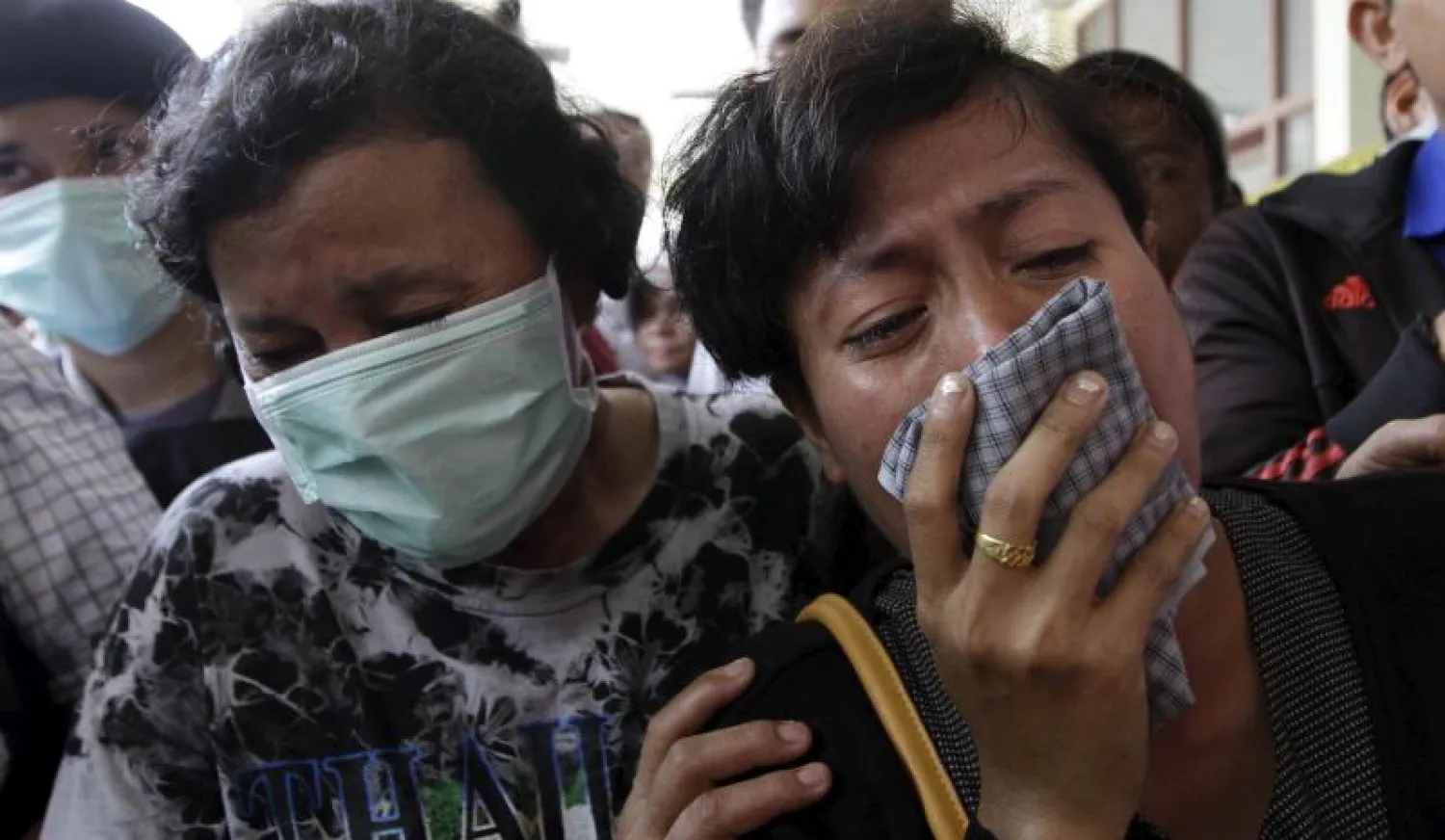 ارتفاع حصيلة تحطم الطائرة الإندونيسية إلى 142 قتيلا