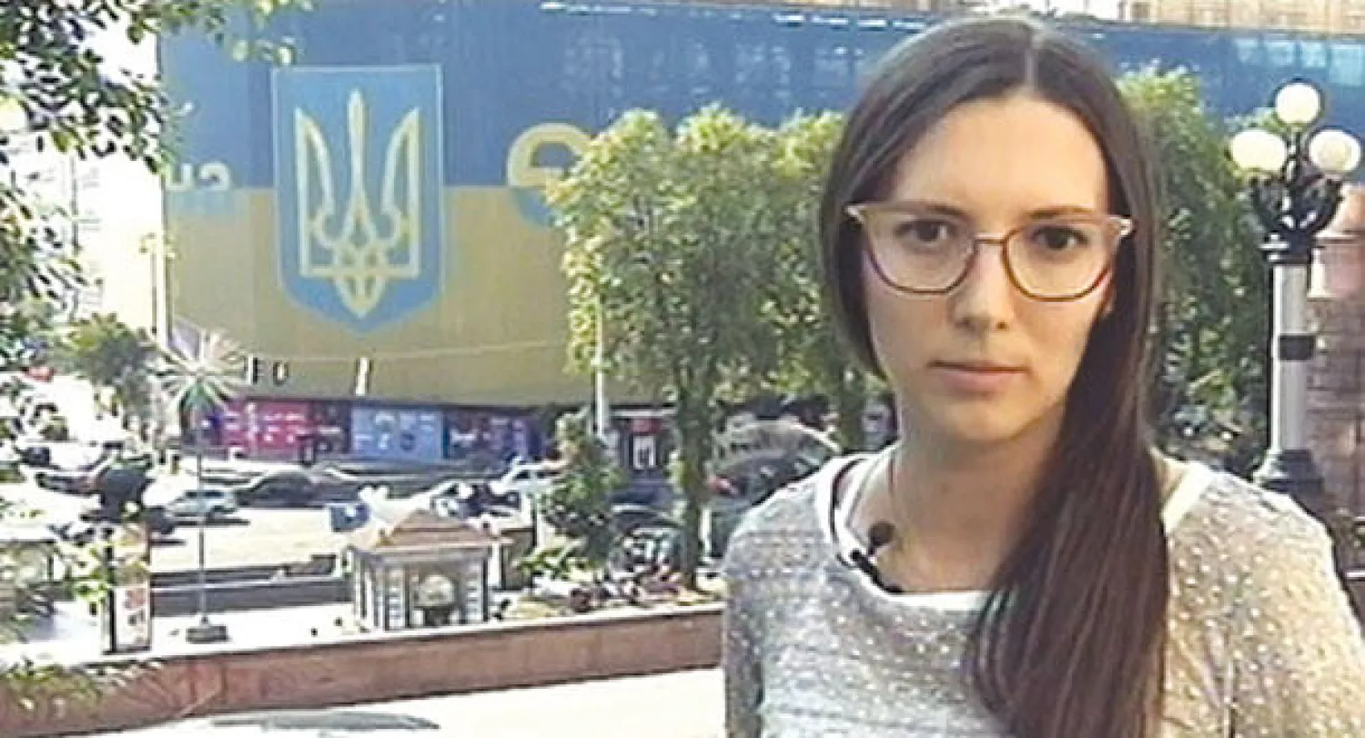 ألكسندرا تشيربنينا إعلامية القناة بالتلفزيون الروسي ({الشرق الأوسط})