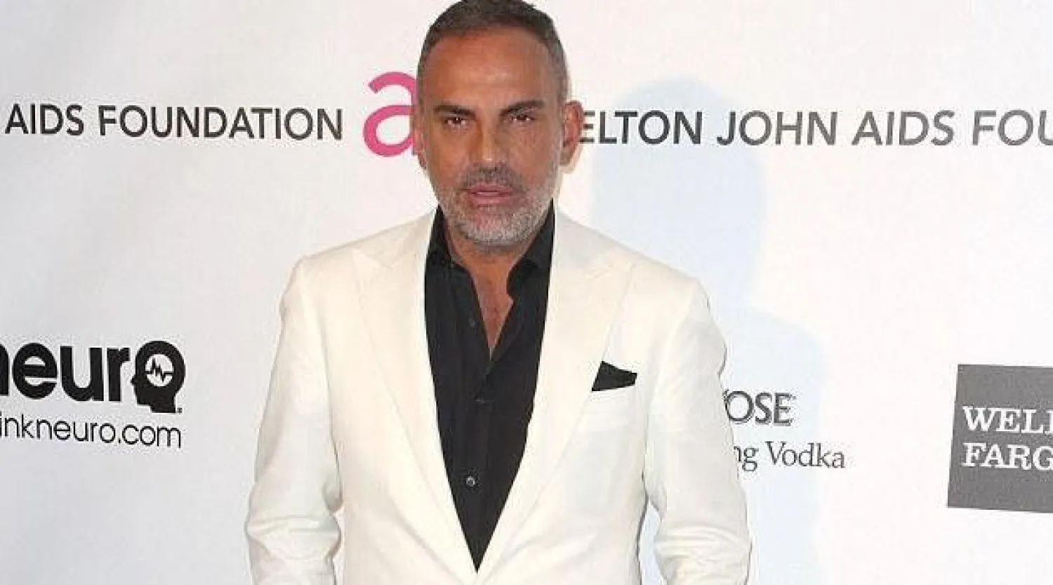 السرطان ينهي رحلة مصمم الأزياء الفرنسي أوديجييه