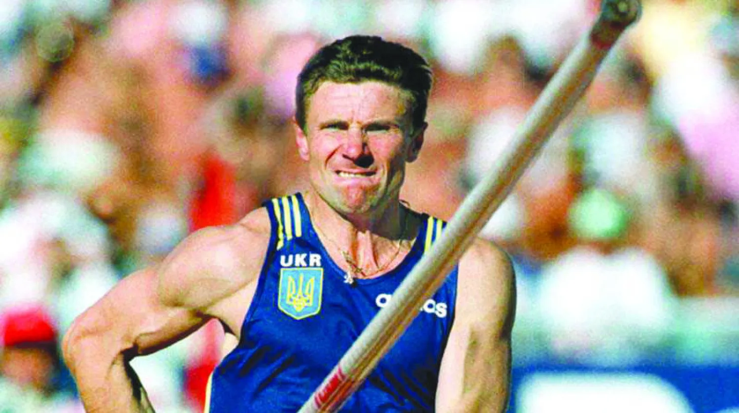 بوبكا لحظة قفزته التاريخية ({الشرق الأوسط})