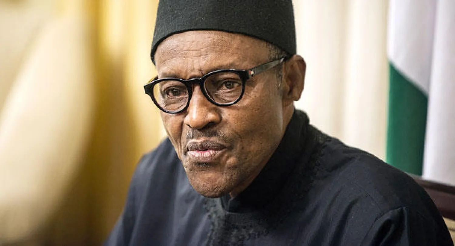 الرئيس النيجيري يقيل قادة بالجيش بالتزامن مع تفجير انتحاري