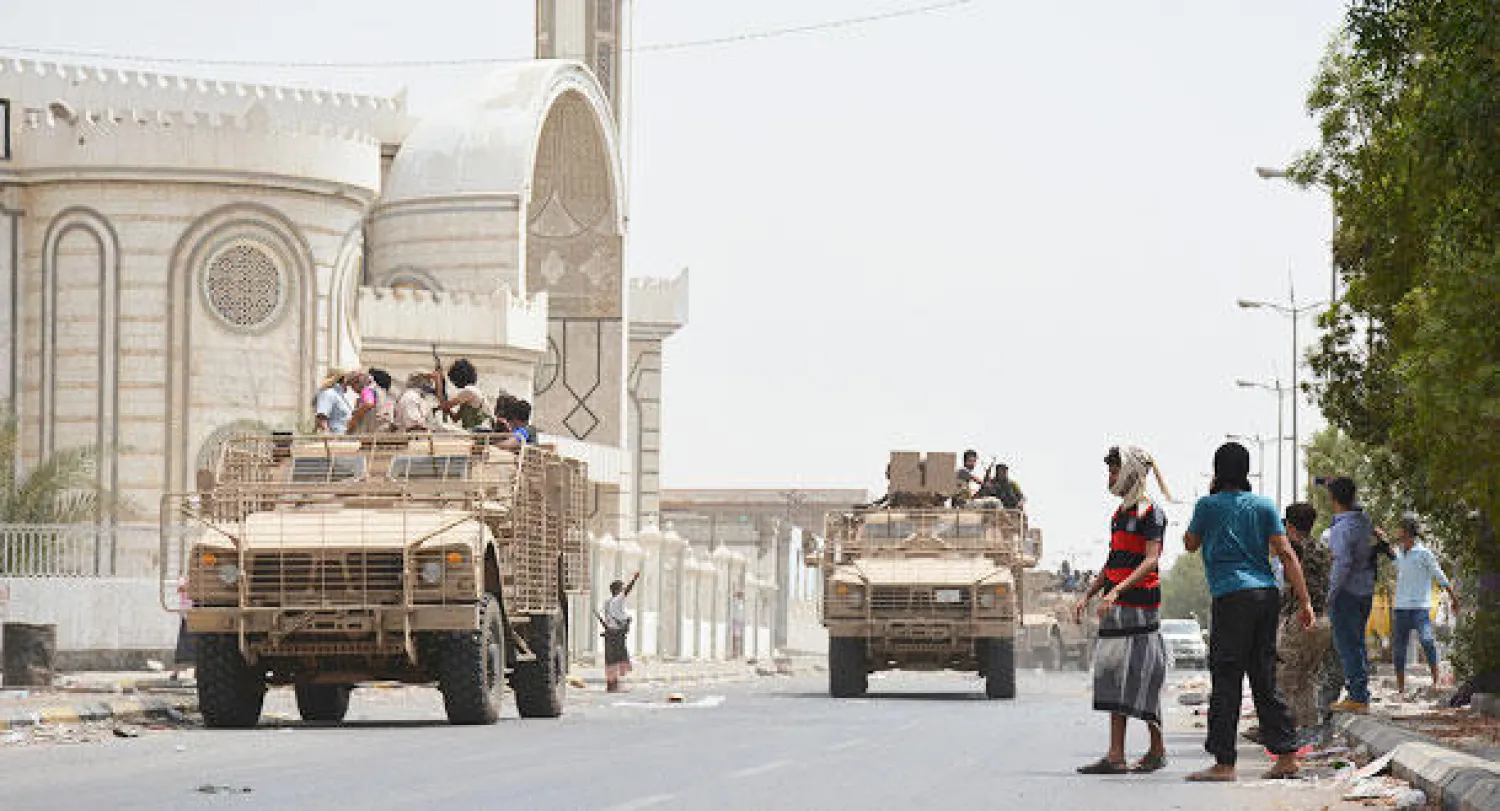 المقاومة الشعبية اليمنية تستعيد ميناء عدن الجنوبي ومنطقة المعلا