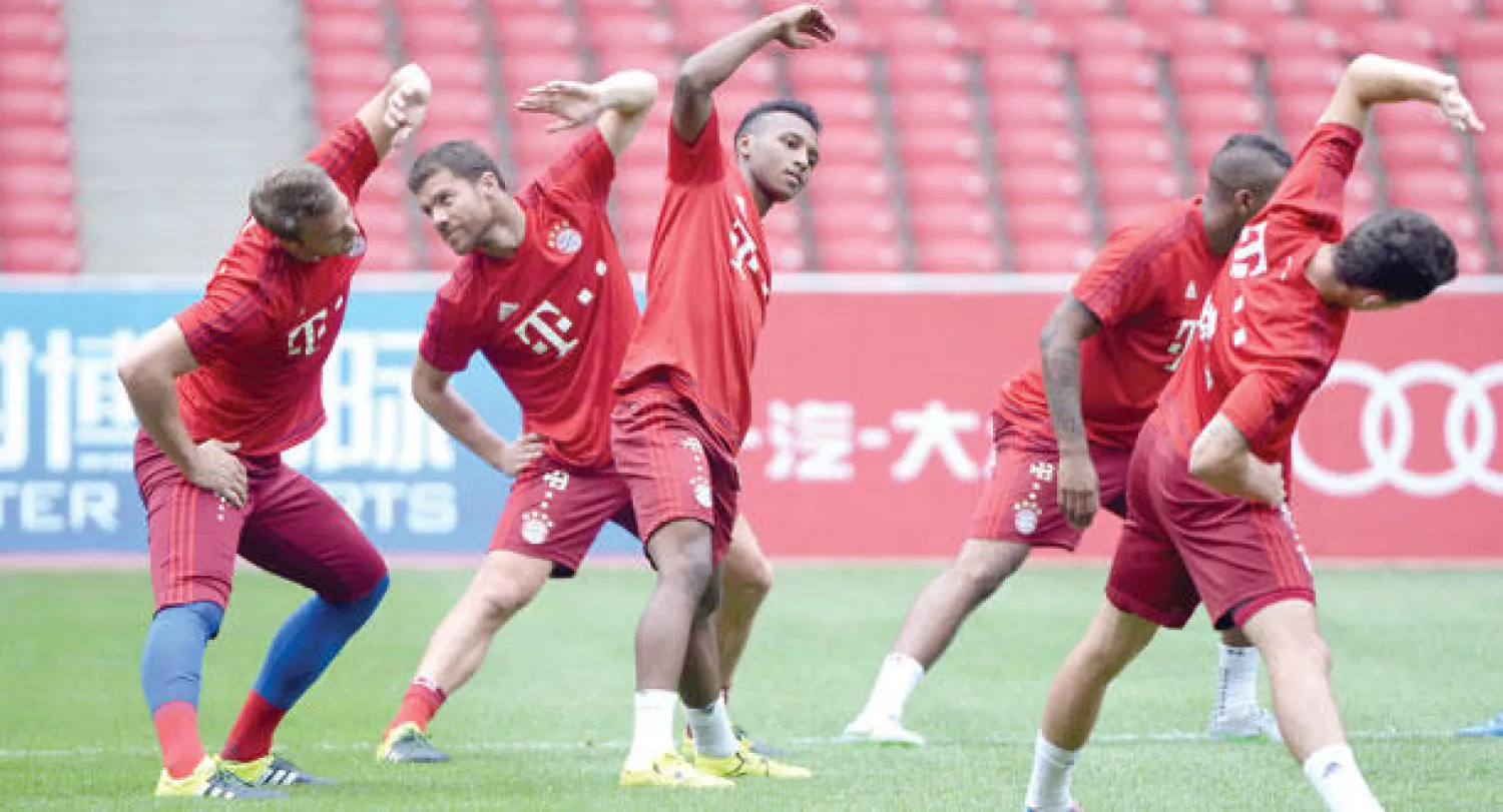 حصة تدريبية لبايرن ميونيخ خلال رحلته الترويجية إلى الصين (أ.ف.ب)