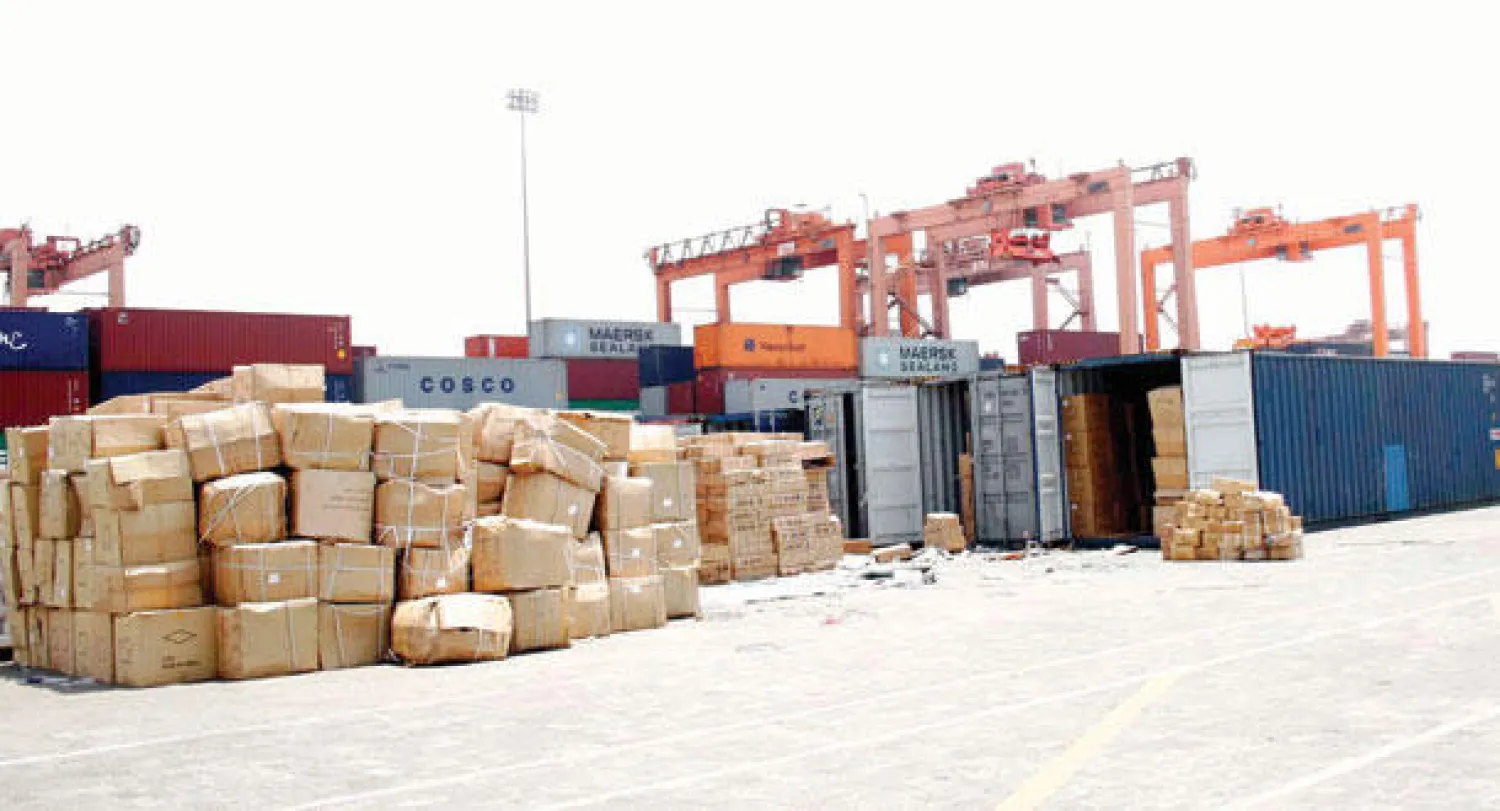 الموانئ رفعت استعدادها لتلافي حدوث أي تكدس للبضائع (تصوير: عبد الله بازهير)