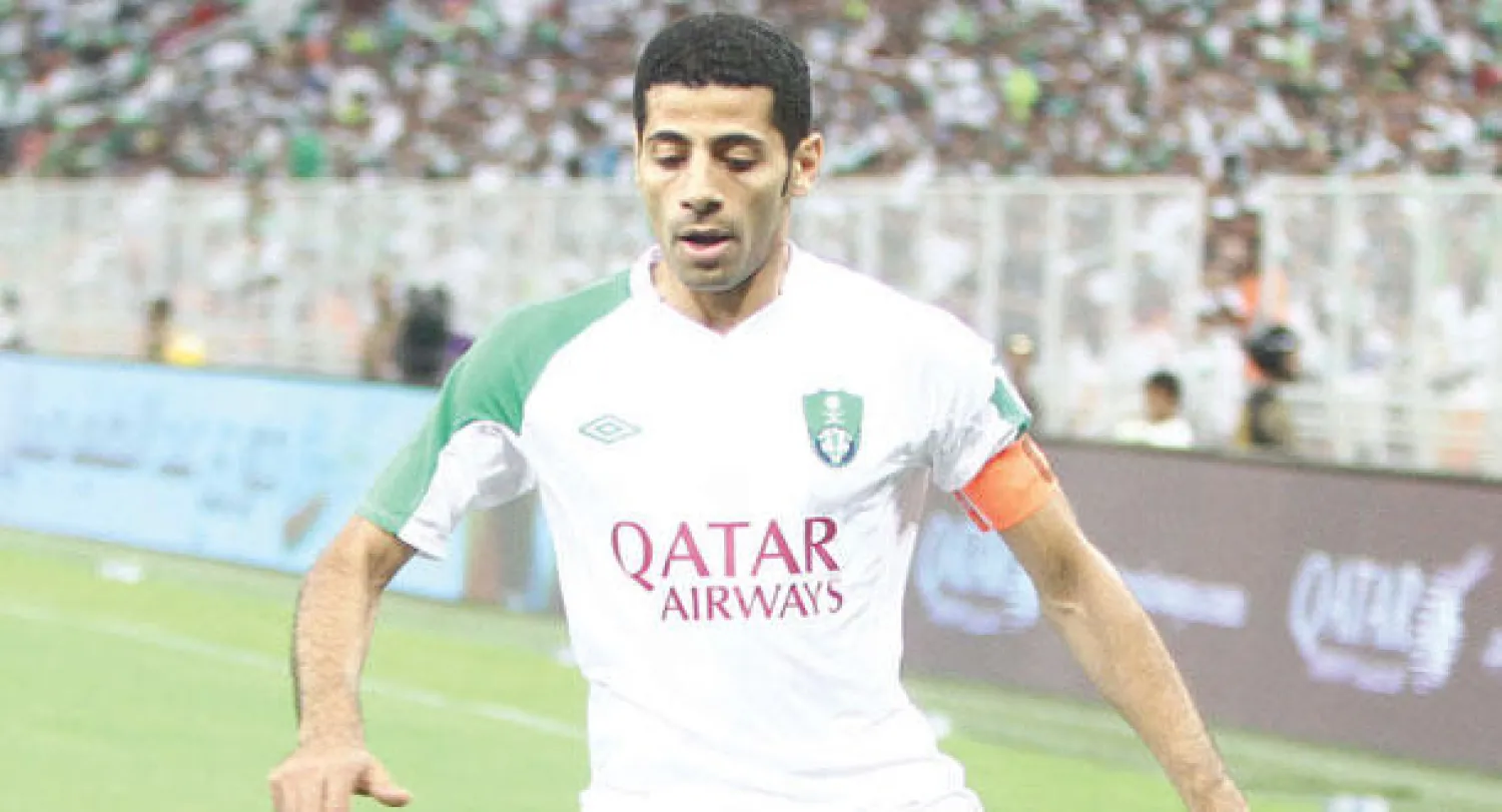 تيسير الجاسم تعرض لإصابة في كتفه في تدريبات الأهلي (المركز الإعلامي للأهلي)