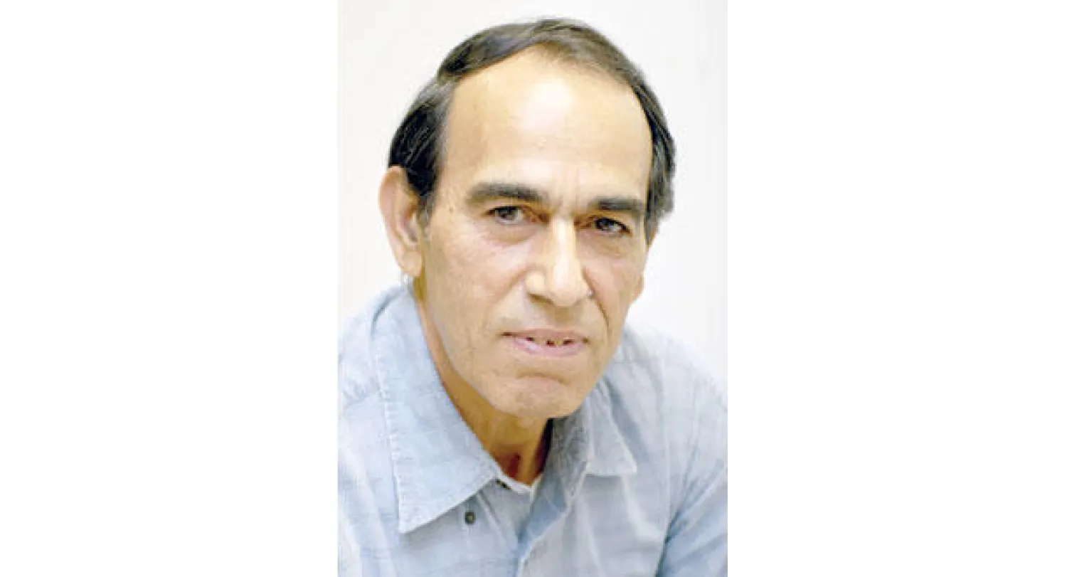 الطائفة حين تقف على رأسها