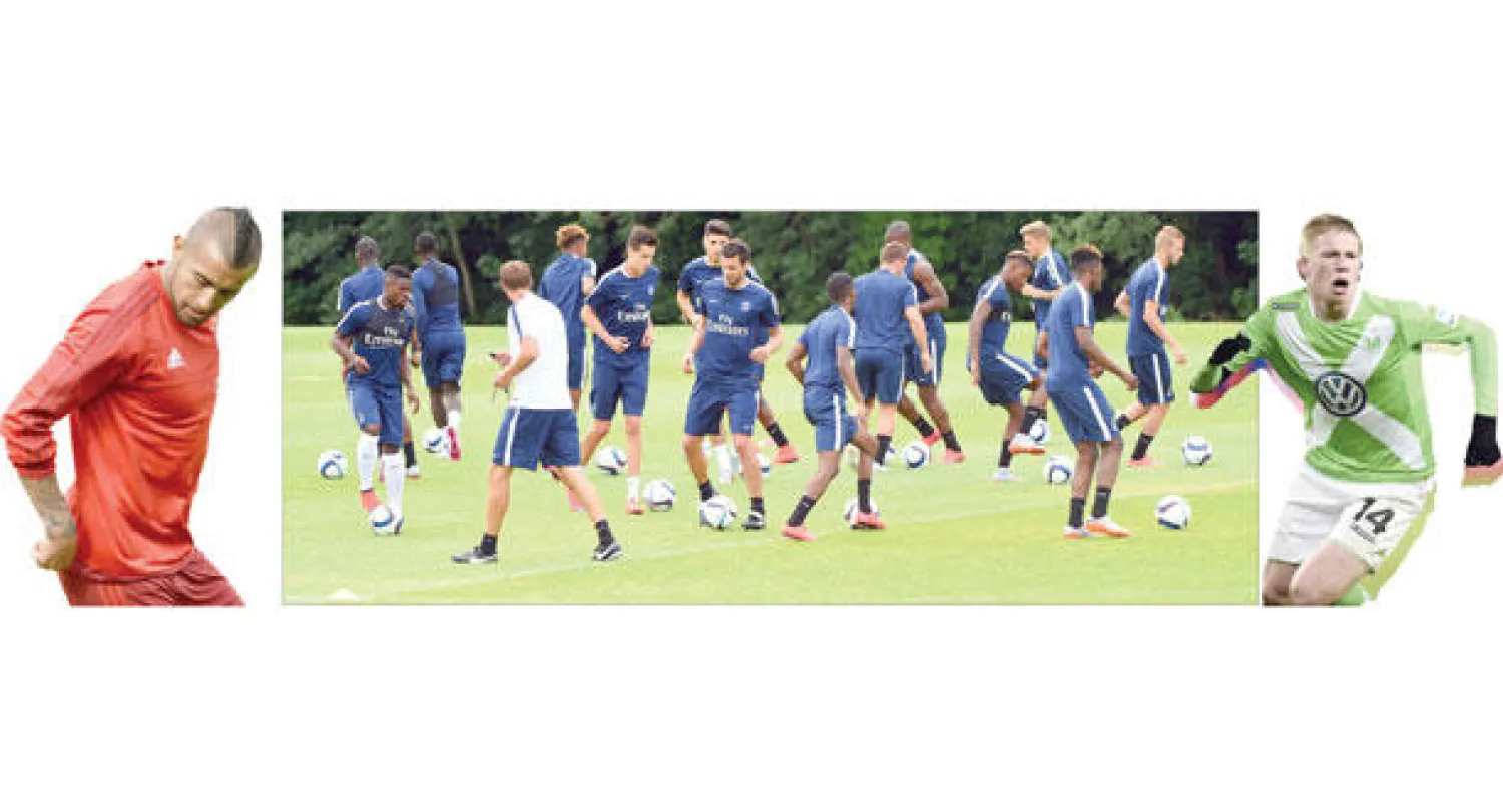 إصابة دي بروين تهدد مشاركته مع فولفسبورغ (أ.ف.ب)، لاعبو باريس سان جيرمان خلال التدريبات قبل مواجهة ليون بالسوبر الفرنسية (أ.ف.ب)،  فيدال يستعد لمشاركته الرسمية الأولى مع البايرن (أ.ف.ب)