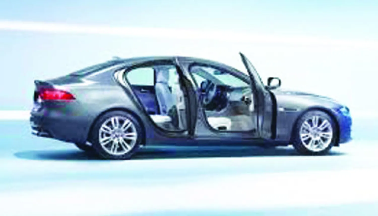 هل حلت جاغوار عقدة مفتاح أبوابها؟