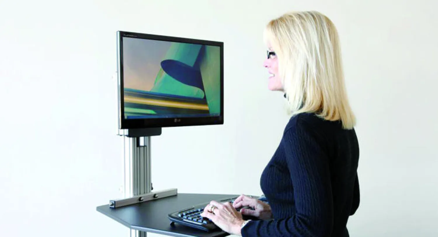 الوقوف أثناء العمل مفيد لصحة الموظفين