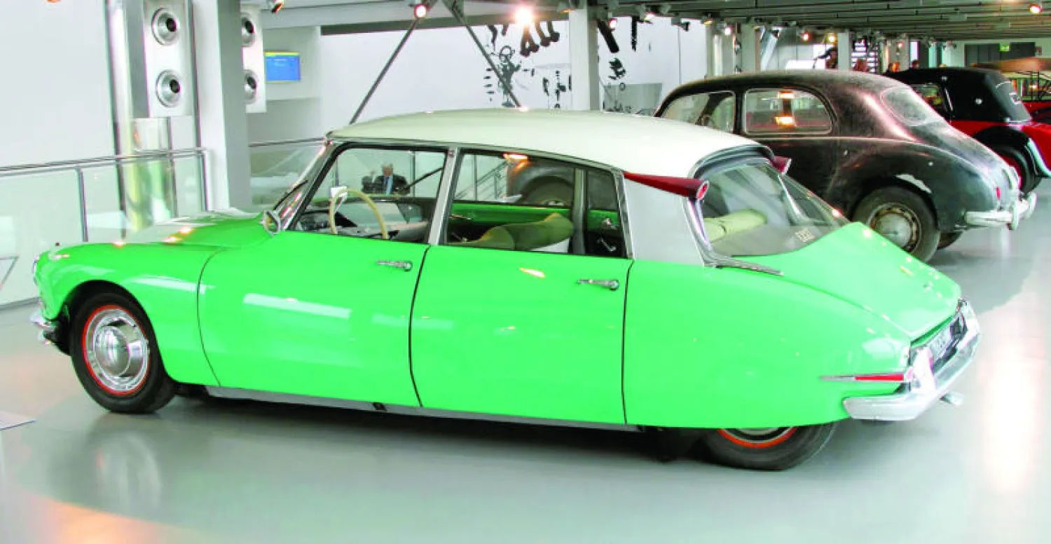 «سيتروين دي إس» تحتفل بعيد ميلادها الستين