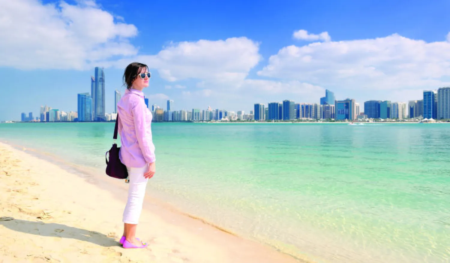 قطاع السياحة في أبوظبي يشهد نموا إضافيا من خلال افتتاح مجموعة من المرافق بحلول نهاية العام الحالي ({الشرق الأوسط})