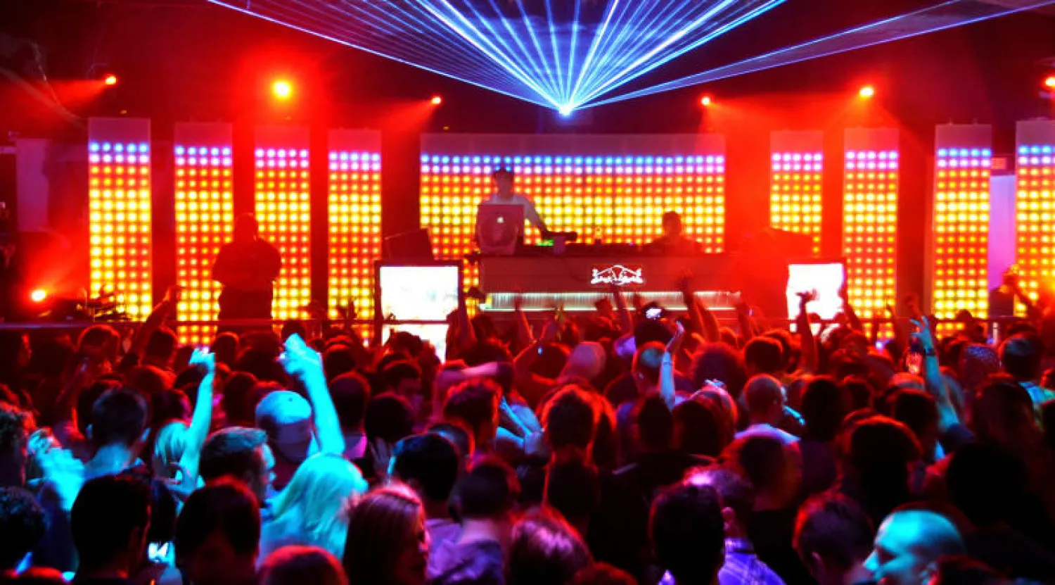 حفلات الرقص الصباحية البديل الصحي للسهرات الليلية