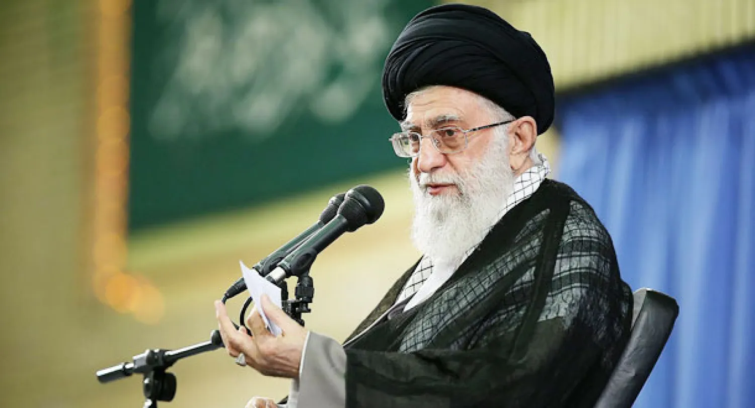 مرشد إيران متهمًا أميركا: تحاول التسلل إلينا عبر الاتفاق النووي