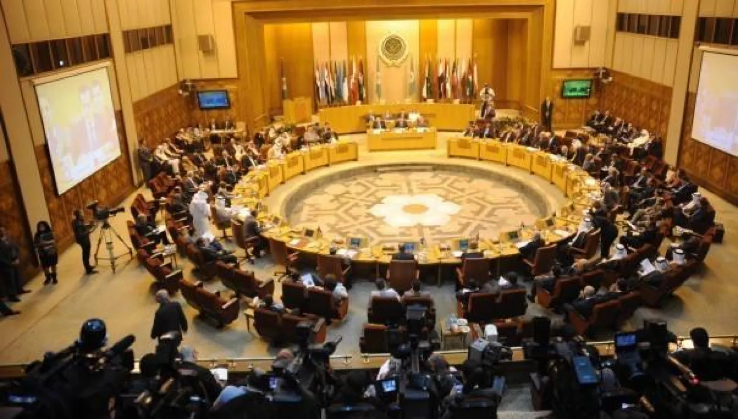 الجامعة العربية تدين الاعتداء على سفارة الإمارات بصنعاء