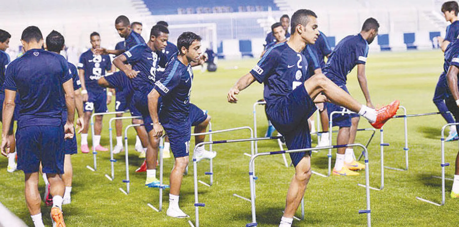 فريق الهلال خلال تدريباته الأخيرة تحسبًا للخويا (موقع الهلال الرسمي)